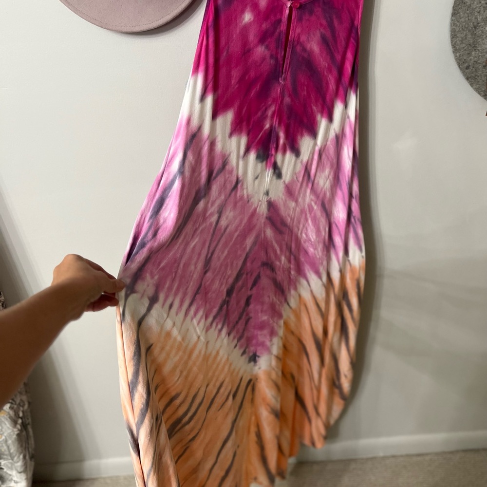 EUC tie dyed Young, Fabulous & Broke Maxi Dress Size small